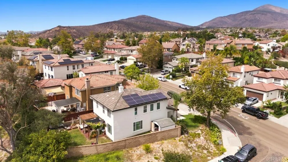 2464 Mackenzie Creek Road Chula Vista, CA 91914