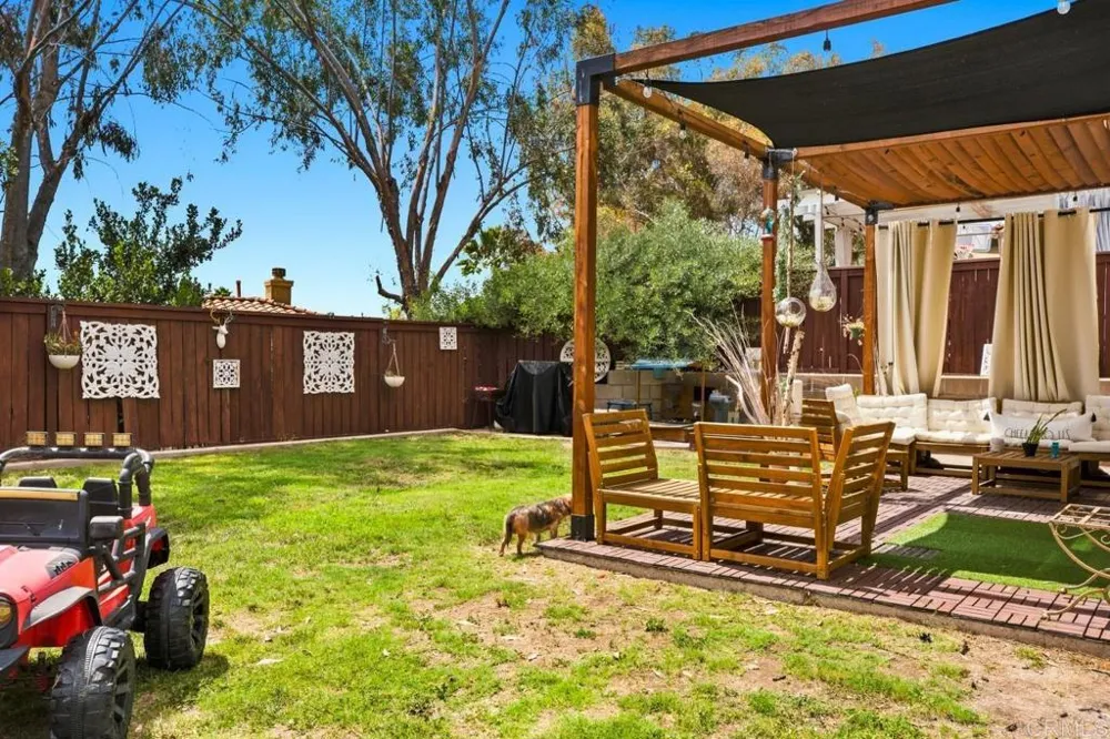 2464 Mackenzie Creek Road Chula Vista, CA 91914