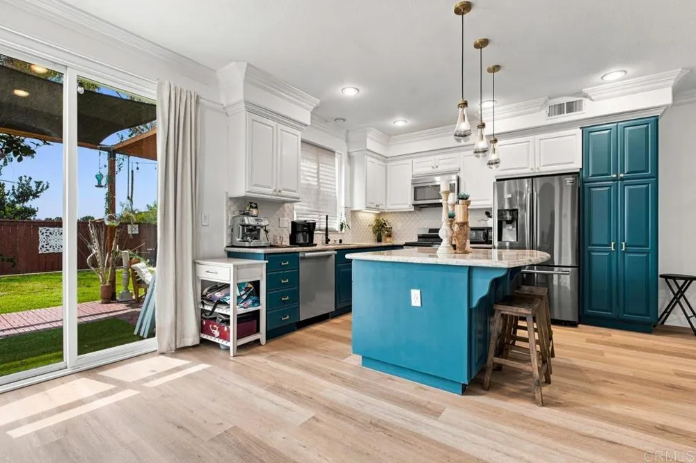 2464 Mackenzie Creek Road Chula Vista, CA 91914