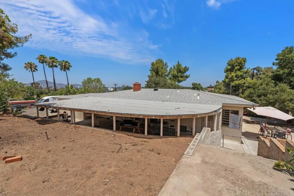 9355 Fuerte Drive La Mesa, CA 91941