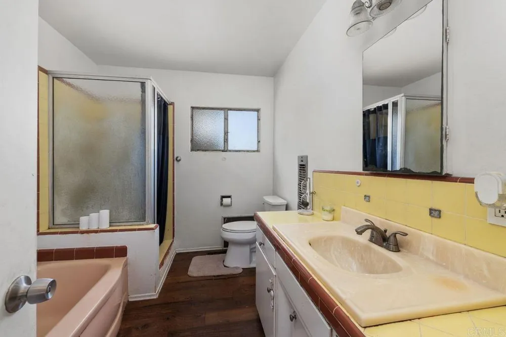 9355 Fuerte Drive La Mesa, CA 91941