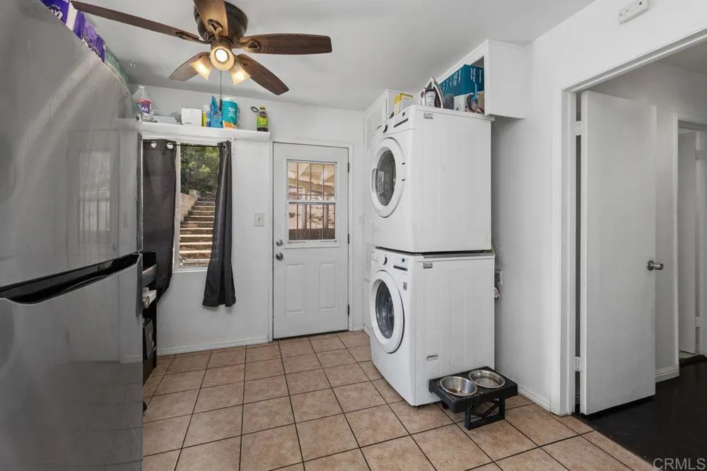 9355 Fuerte Drive La Mesa, CA 91941