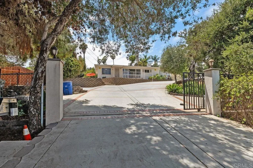 9355 Fuerte Drive La Mesa, CA 91941