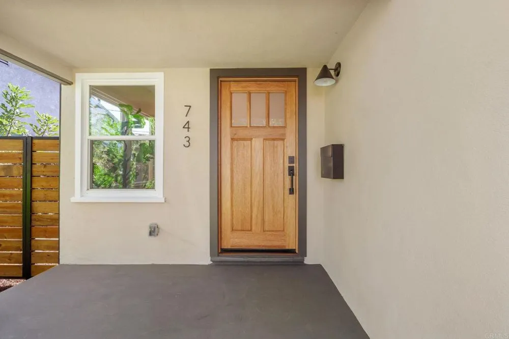 743 Sparks St Burbank, CA 91506