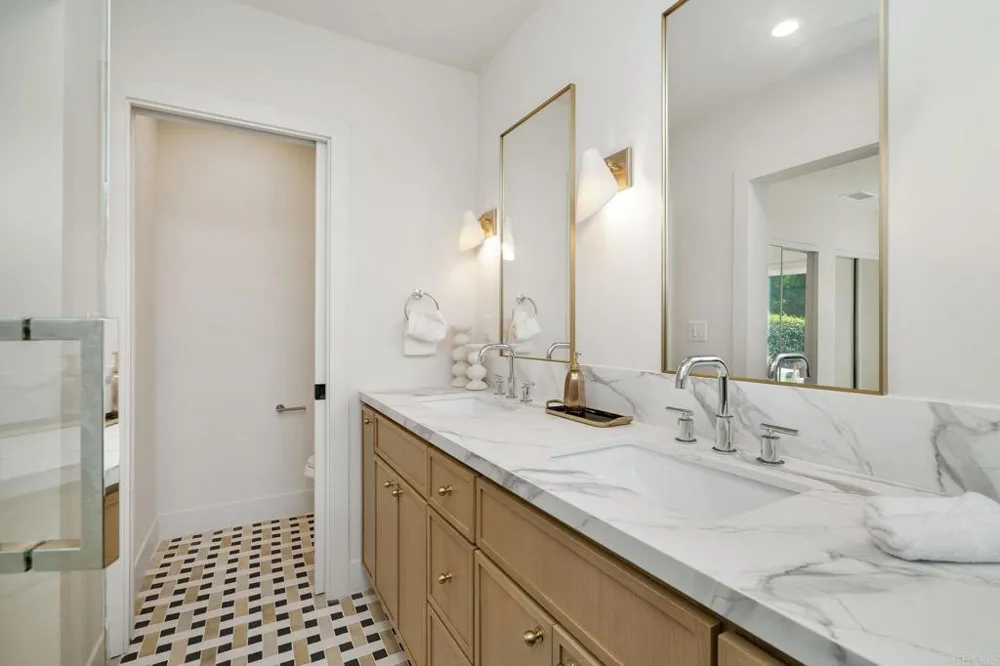 743 Sparks St Burbank, CA 91506