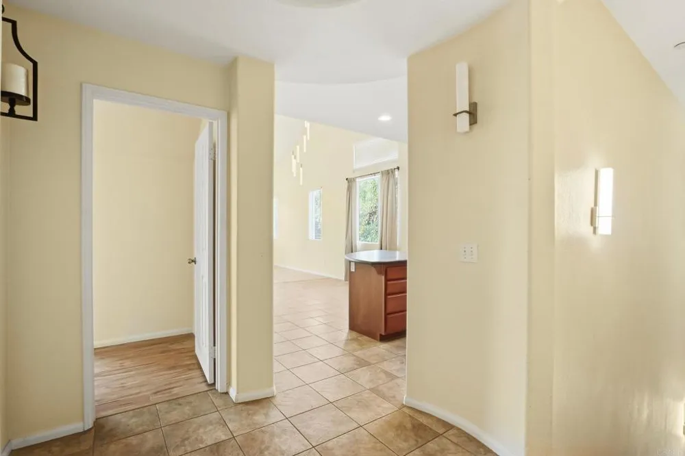 3171 Dehesa Road #5 El Cajon, CA 92019