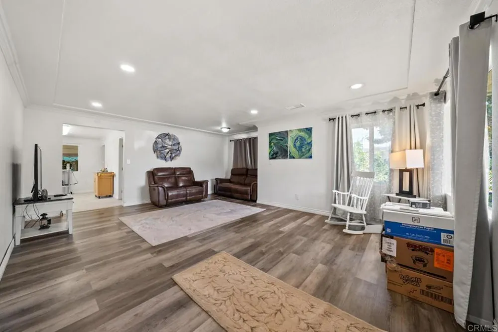 13256 Lindo Lane Lakeside, CA 92040