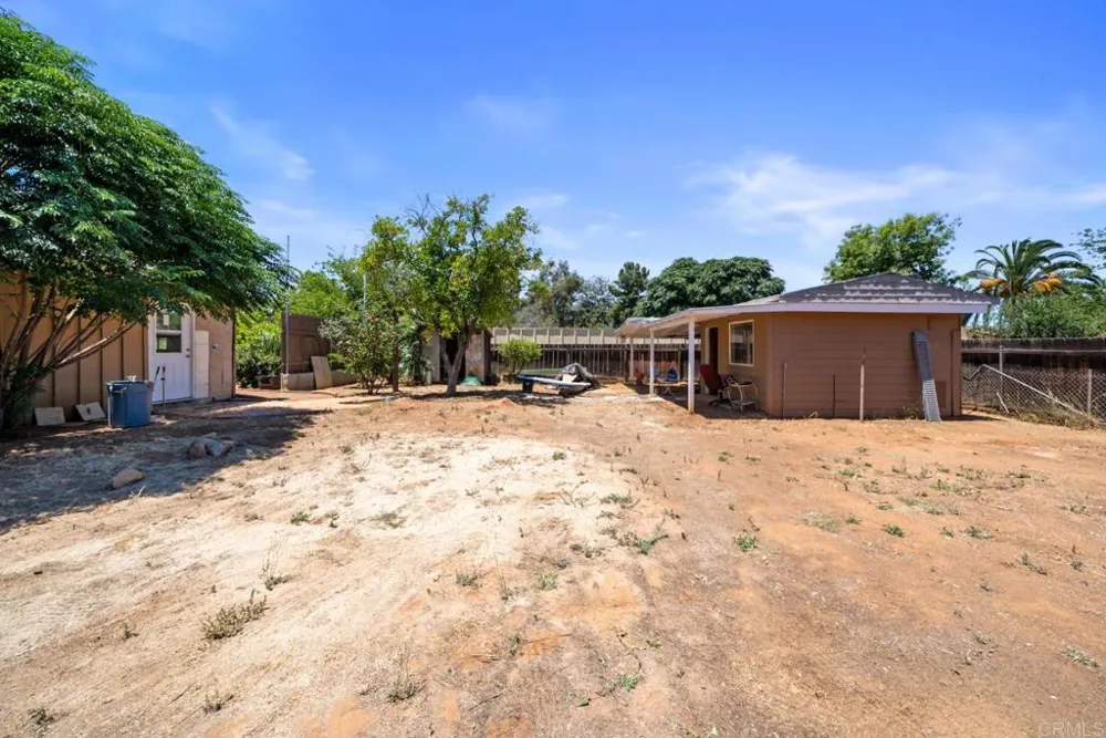 13256 Lindo Lane Lakeside, CA 92040