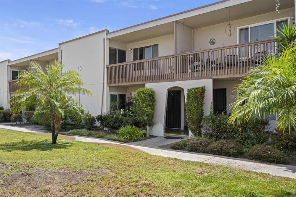 285 Moss Street #109 Chula Vista, CA 91911