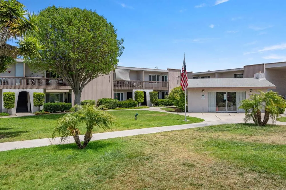 285 Moss Street #109 Chula Vista, CA 91911