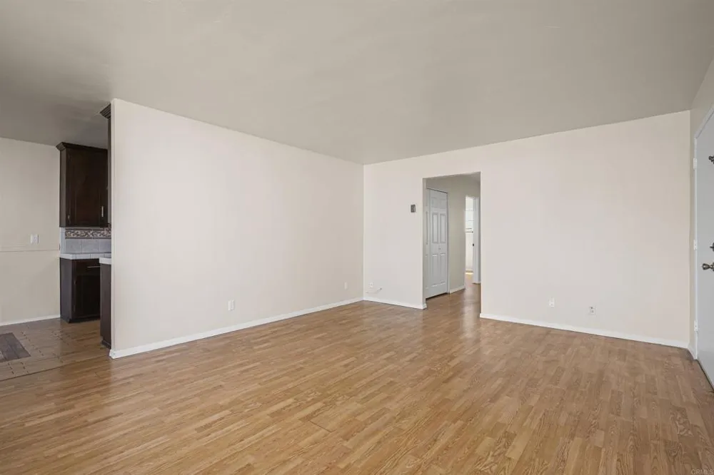 285 Moss Street #109 Chula Vista, CA 91911