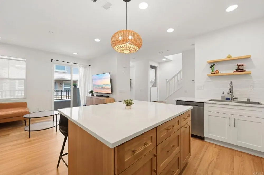 2203 Indus Way San Marcos, CA 92078