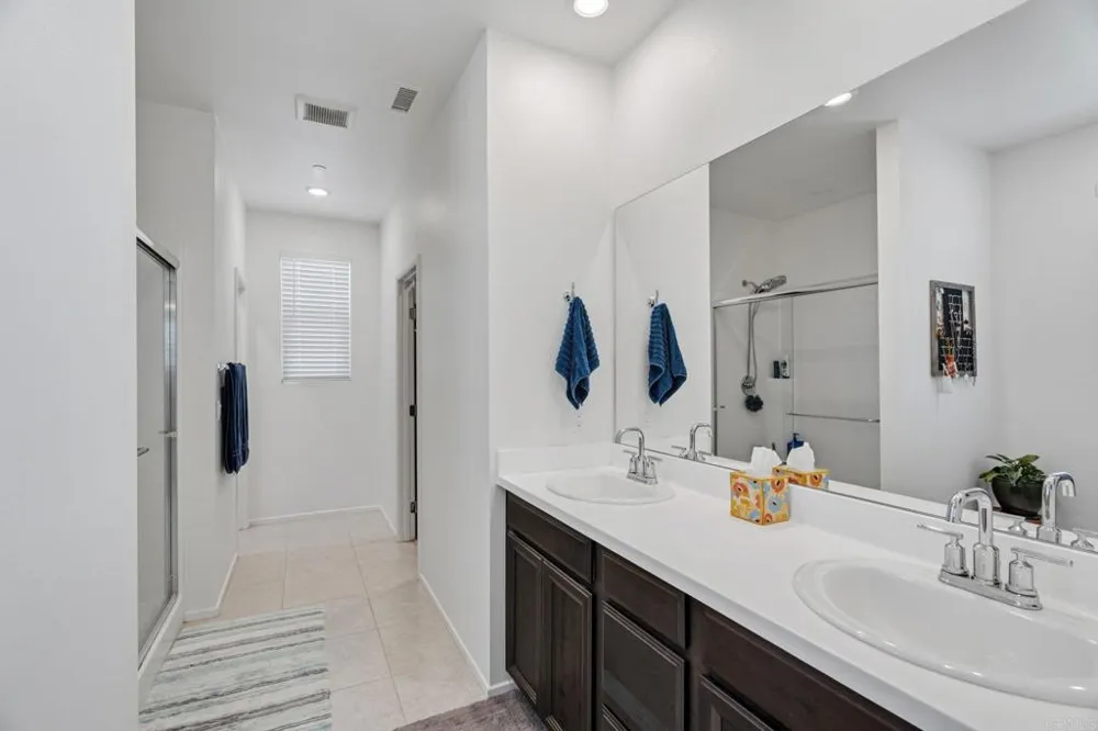 1525 Wildgrove Ave Vista, CA 92081