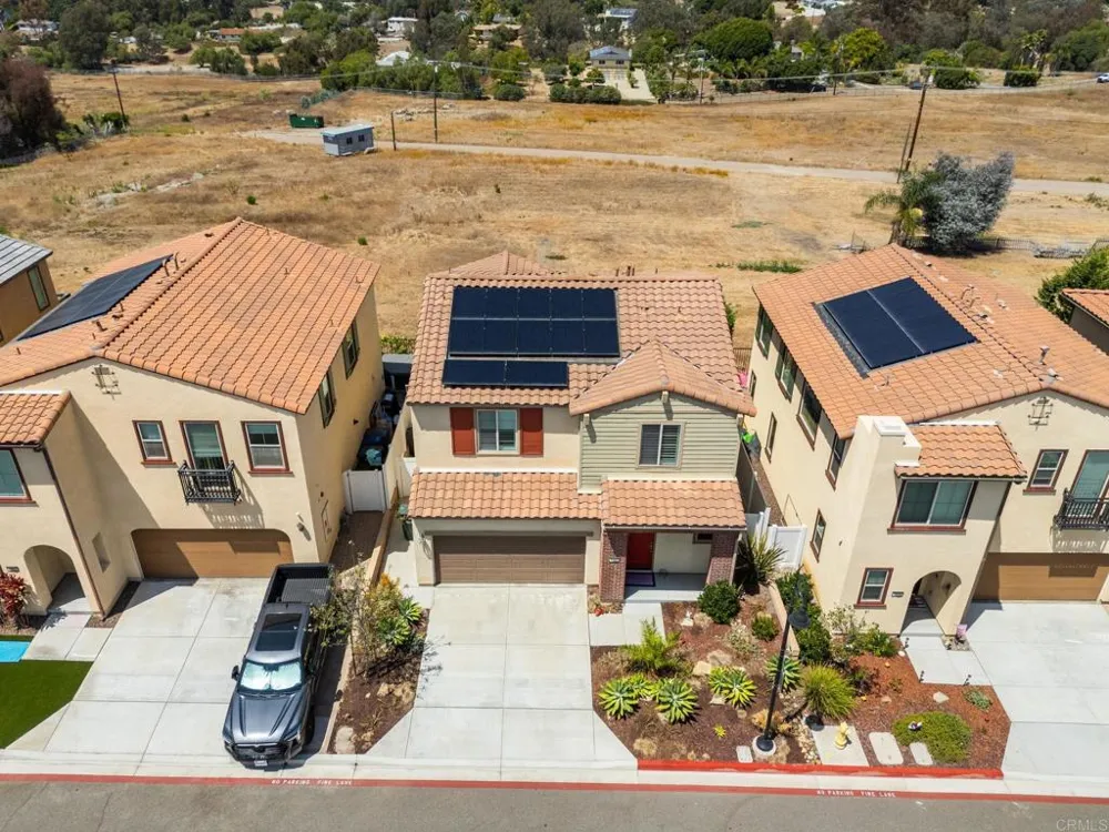 1525 Wildgrove Ave Vista, CA 92081