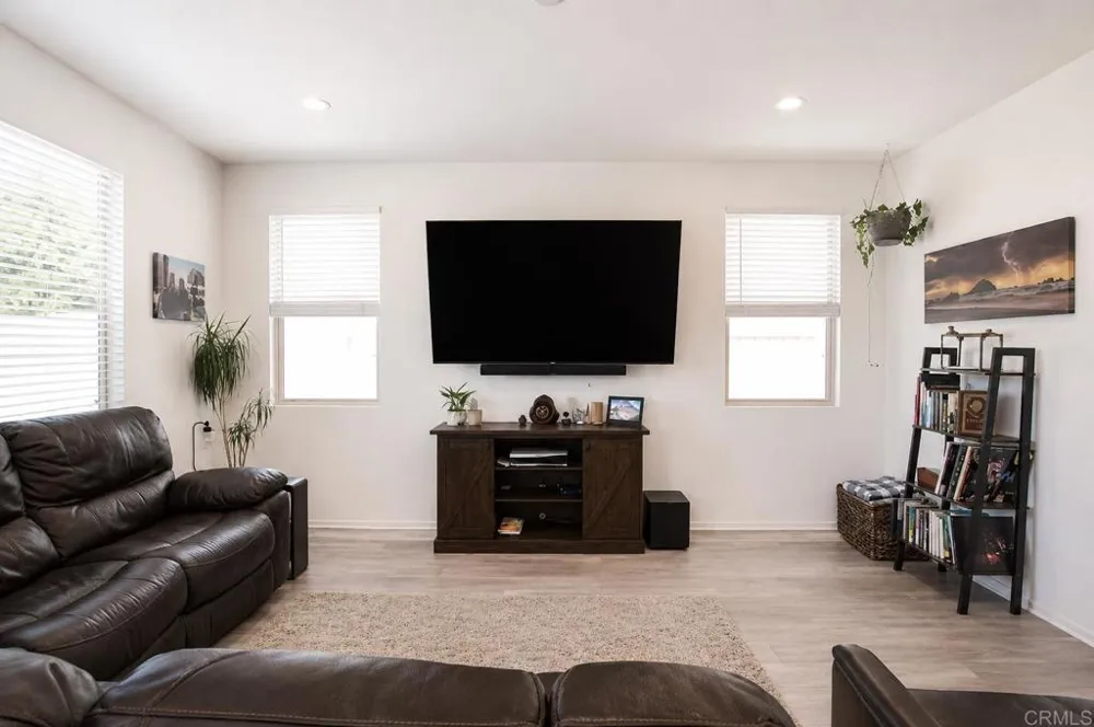 1525 Wildgrove Ave Vista, CA 92081