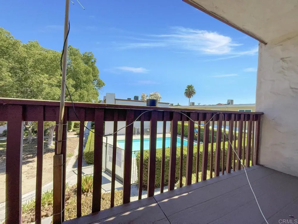 888 Cherrywood Way #14 El Cajon, CA 92021