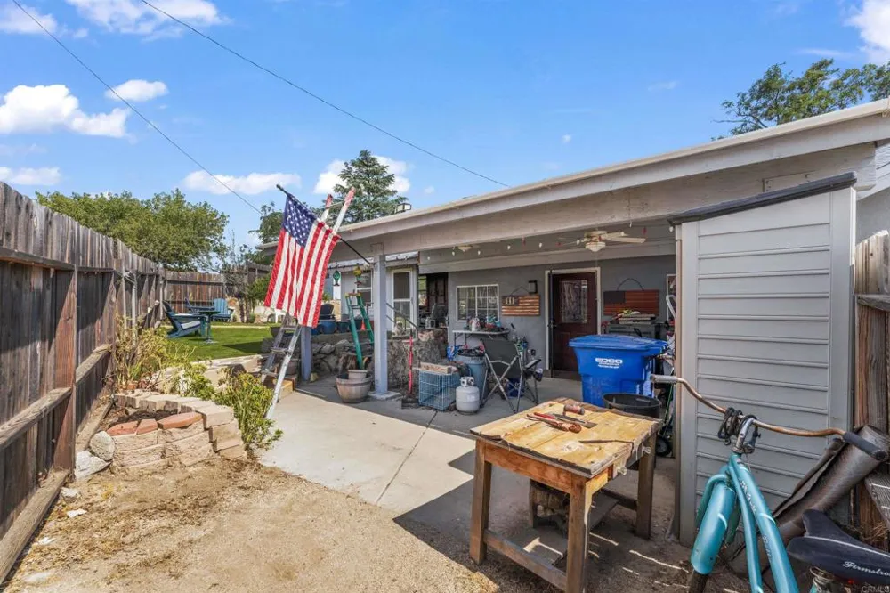 37807 Live Oak Springs Road Boulevard, CA 91905