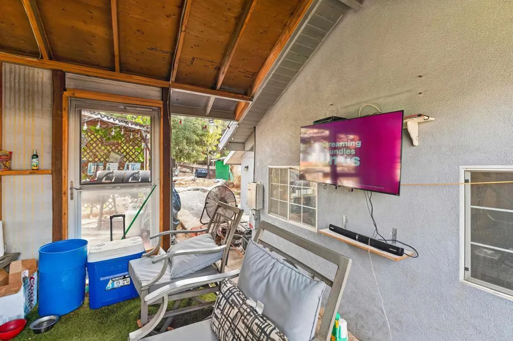37807 Live Oak Springs Road Boulevard, CA 91905