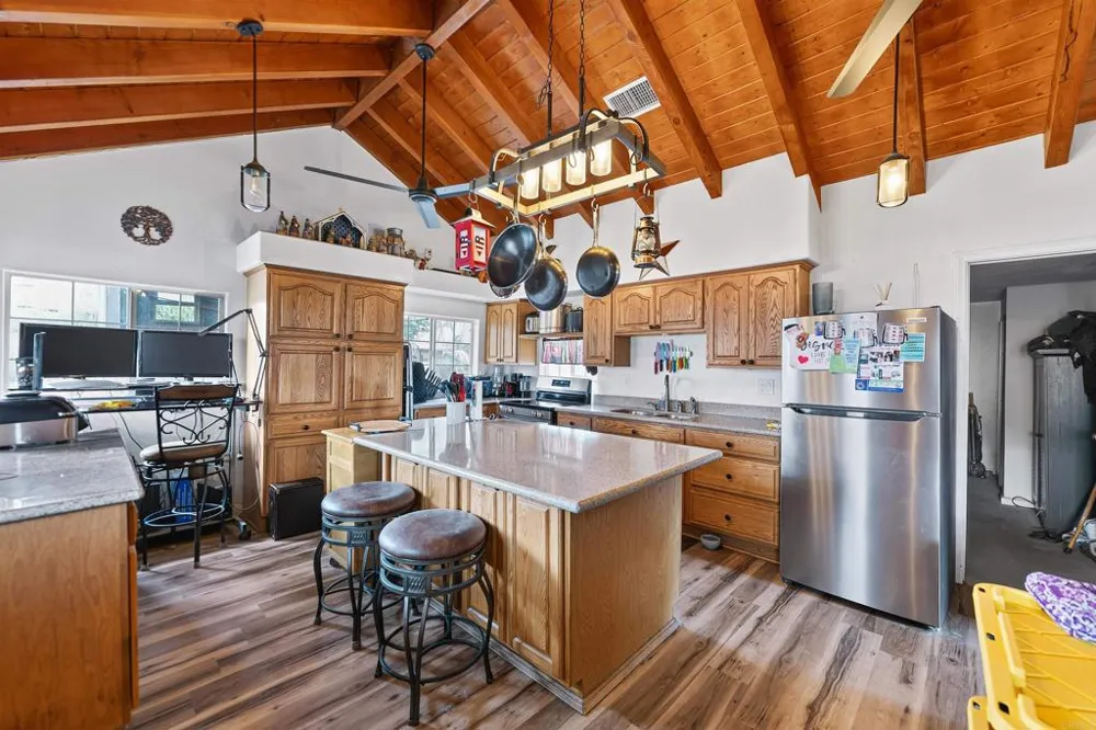 37807 Live Oak Springs Road Boulevard, CA 91905