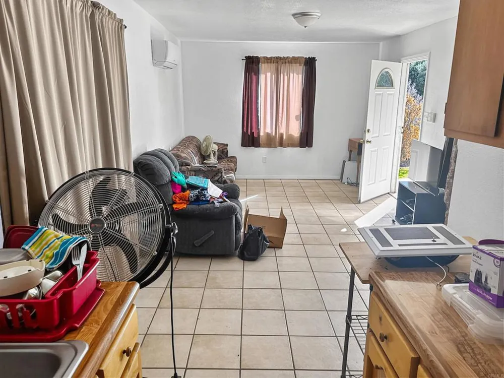 37807 Live Oak Springs Road Boulevard, CA 91905