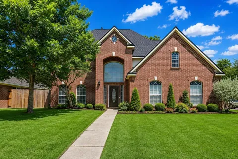 13502 Spring Court