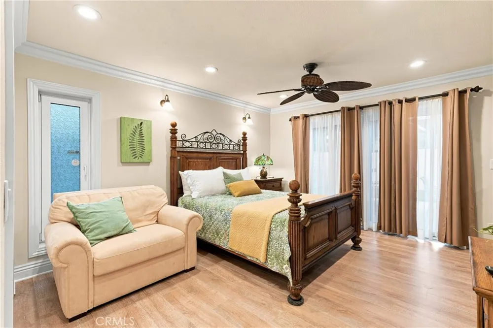 25614 Bani Lomita, CA 90717