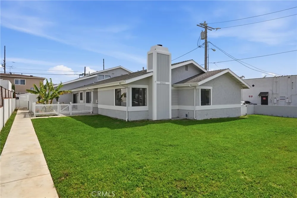 24420 Alliene #3 Lomita, CA 90717