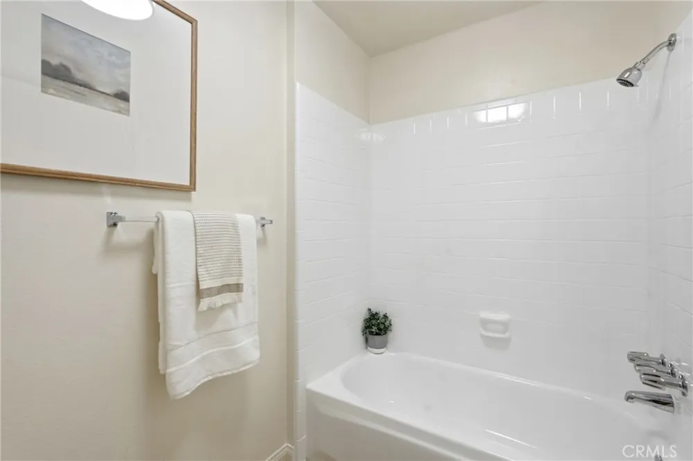 24420 Alliene #3 Lomita, CA 90717
