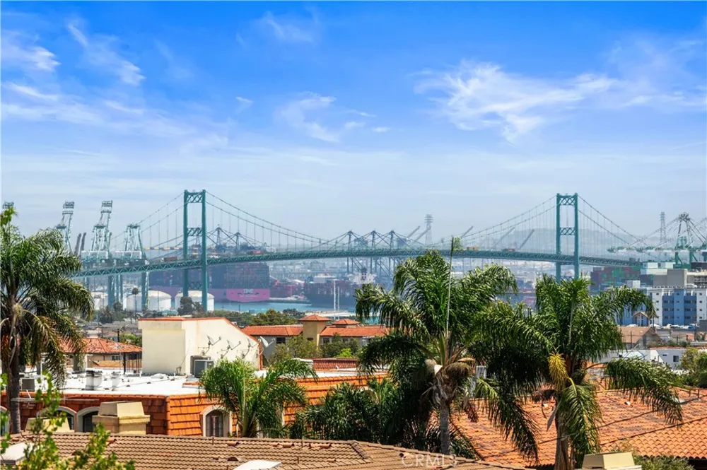 1150 W 13th Street #306 San Pedro, CA 90731