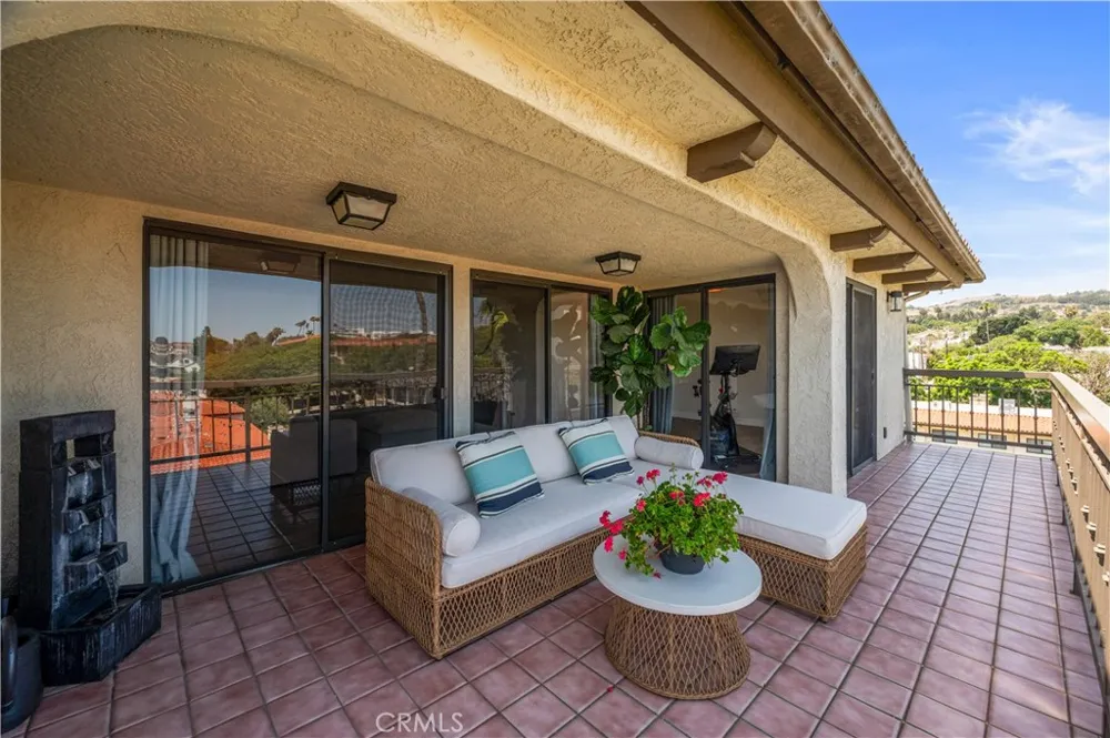 1150 W 13th Street #306 San Pedro, CA 90731