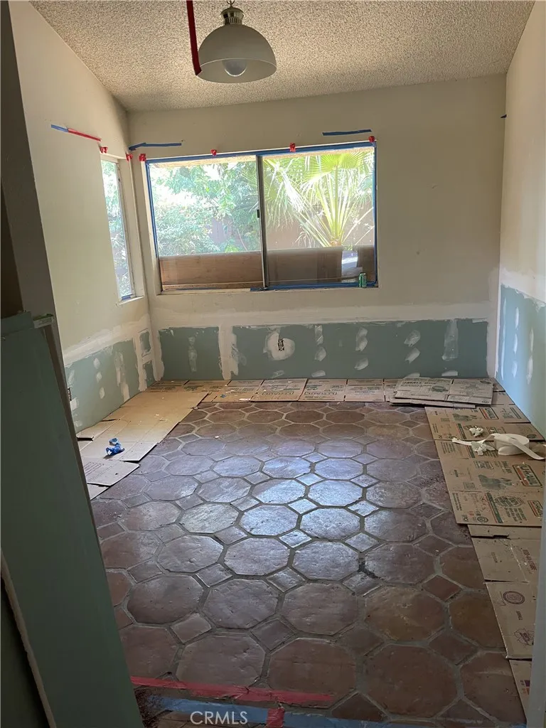 294 S Marengo Pasadena, CA 91101