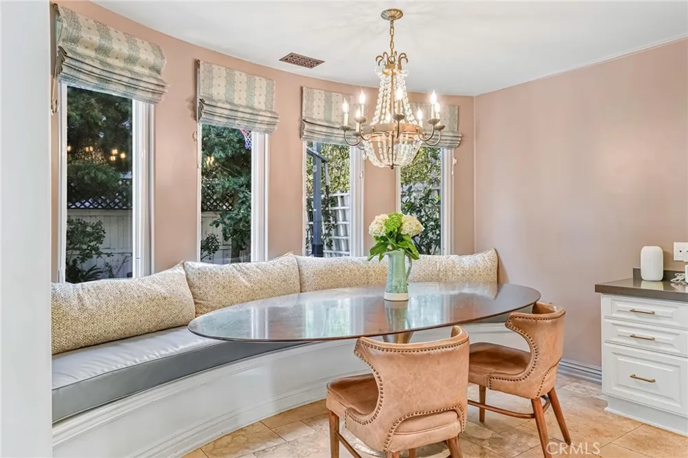 2200 Walnut Manhattan Beach, CA 90266