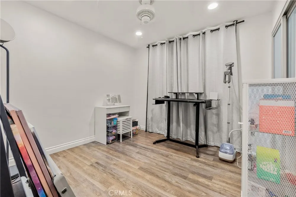 15634 Wharff Lawndale, CA 90260