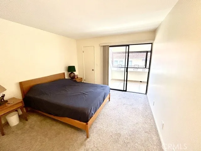 300 Via Corta #303 Palos Verdes Estates, CA 90274