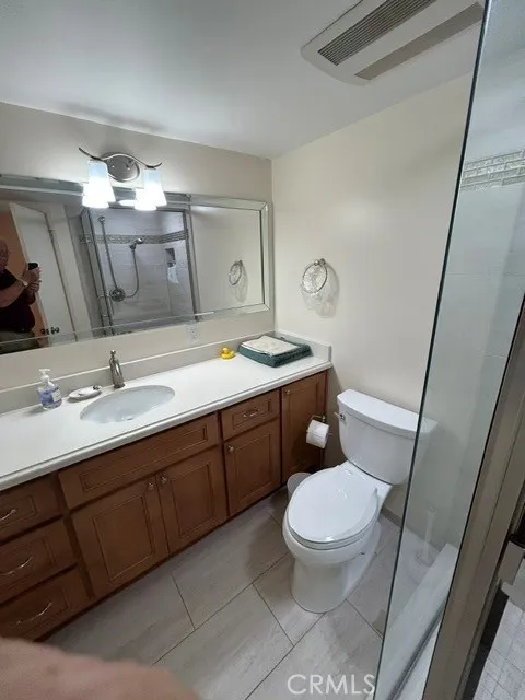 300 Via Corta #303 Palos Verdes Estates, CA 90274