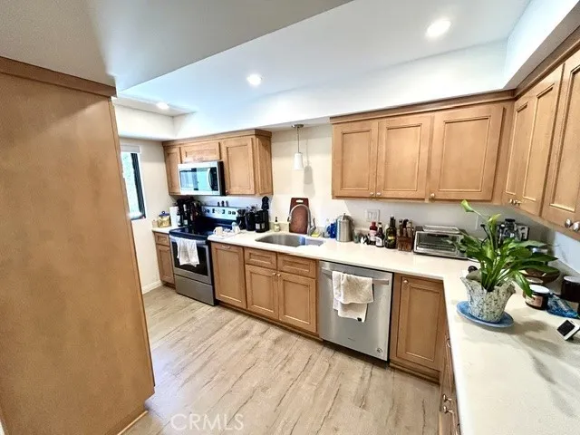 300 Via Corta #303 Palos Verdes Estates, CA 90274