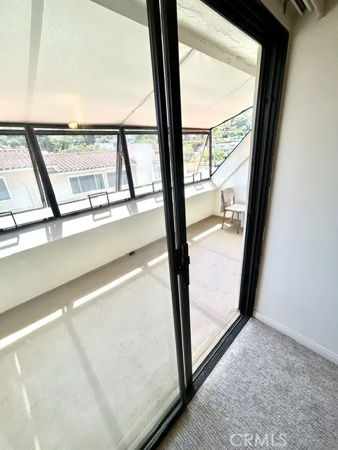 300 Via Corta #303 Palos Verdes Estates, CA 90274