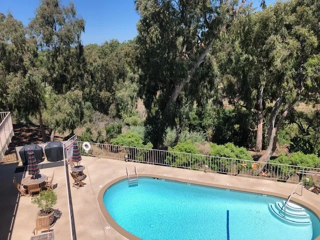 300 Via Corta #303 Palos Verdes Estates, CA 90274