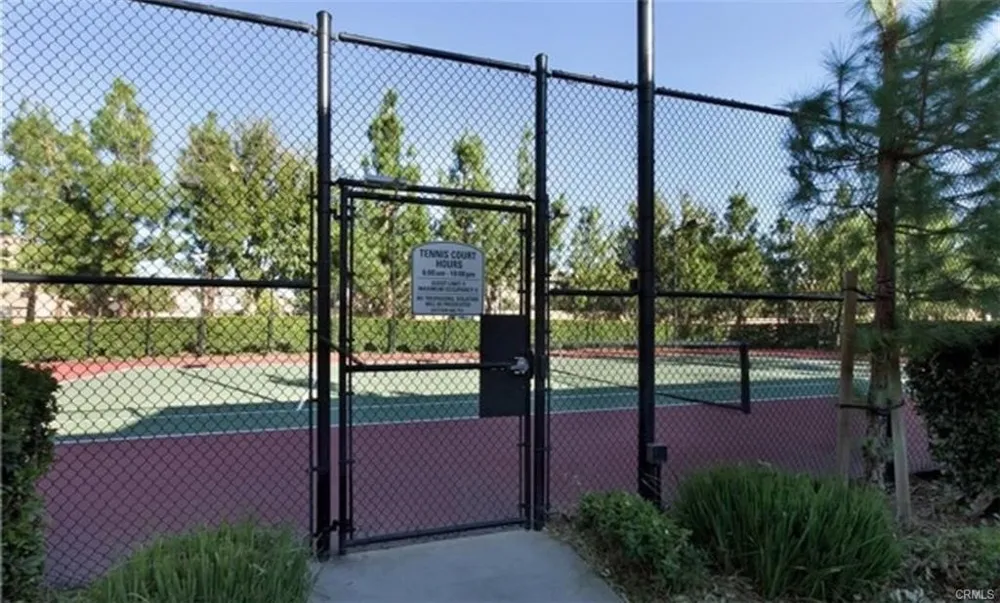 15723 Parkhouse Drive #91 Fontana, CA 92336