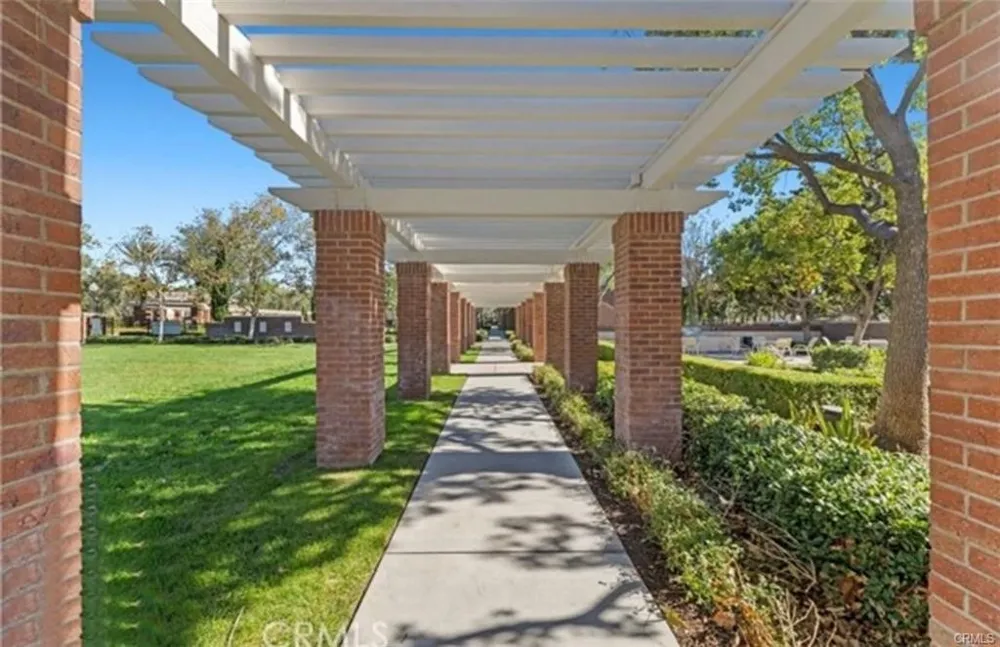 15723 Parkhouse Drive #91 Fontana, CA 92336