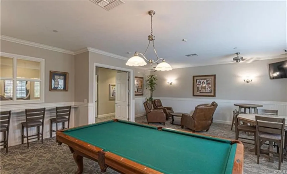 15723 Parkhouse Drive #91 Fontana, CA 92336