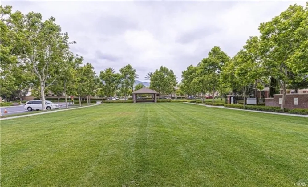 15723 Parkhouse Drive #91 Fontana, CA 92336
