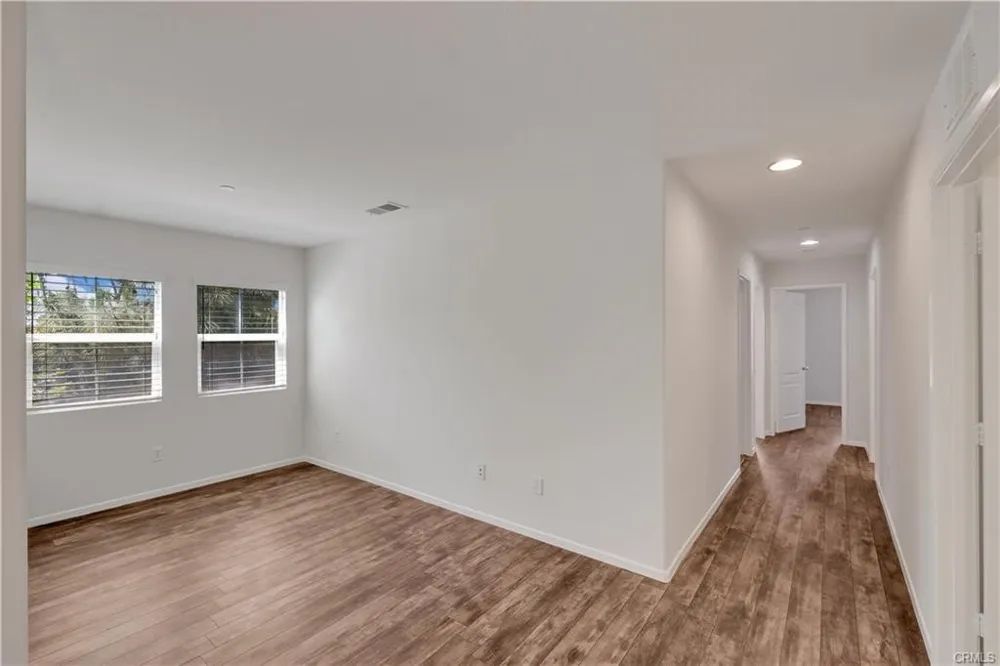 15723 Parkhouse Drive #91 Fontana, CA 92336