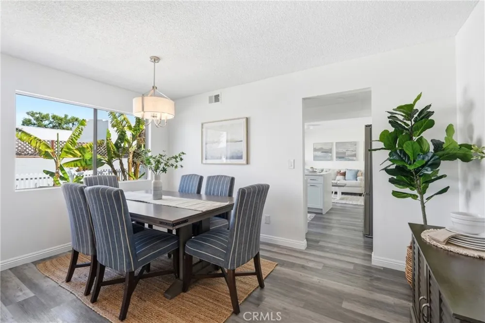 24420 Alliene Lomita, CA 90717