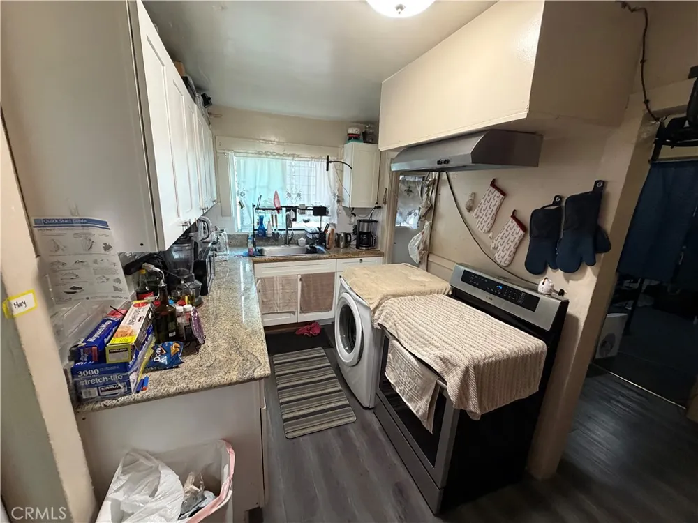 631 S Evergreen Avenue Los Angeles, CA 90023