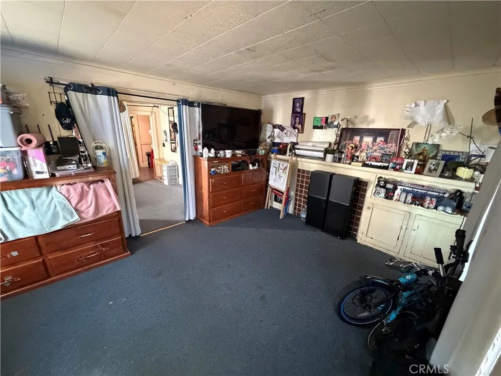 631 S Evergreen Avenue Los Angeles, CA 90023