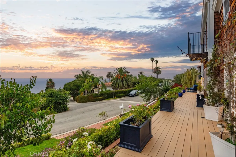 2976 Via Alvarado Palos Verdes Estates, CA 90274