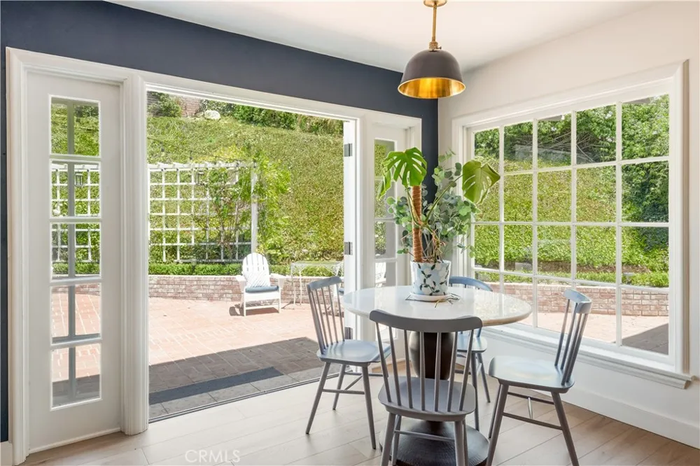 2976 Via Alvarado Palos Verdes Estates, CA 90274