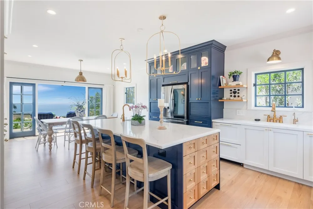 2976 Via Alvarado Palos Verdes Estates, CA 90274