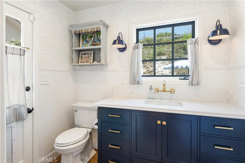 2976 Via Alvarado Palos Verdes Estates, CA 90274